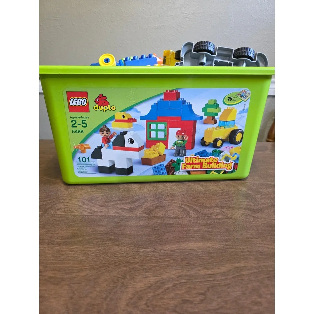 LEGO Duplo 5488 Ultimate Farm Building Set 101 Pieces with Storage Bin 2-5 Years